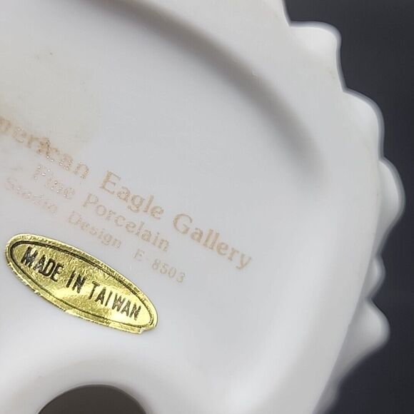 American Eagle Gallery Porcelain Bald Eagle Bust By Maruri USA 1983 E-8503 - Picture 8 of 8